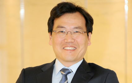 Sung-Min Ahn logo