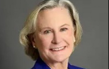 Julie R. Gralow photo