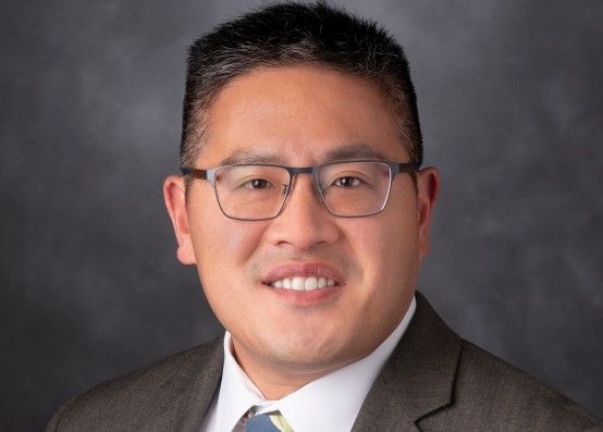 Stephen G. Chun logo